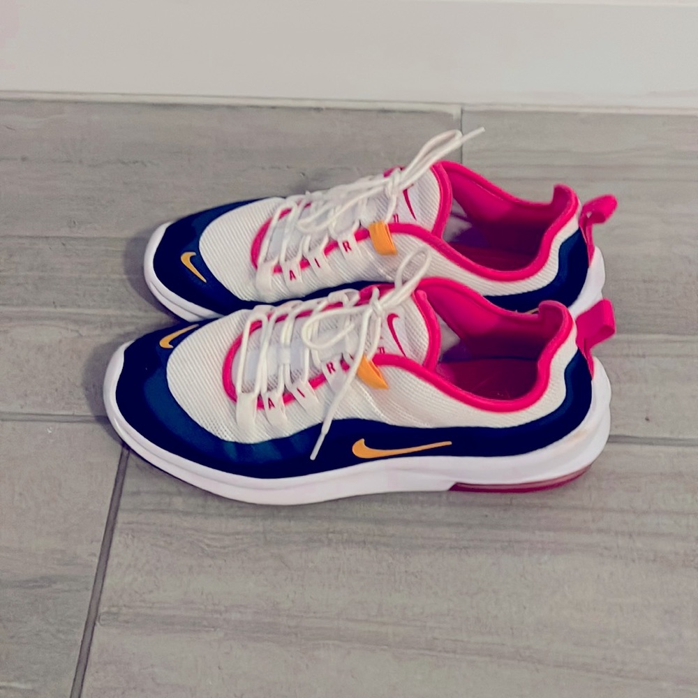 Women Nike Sneakers